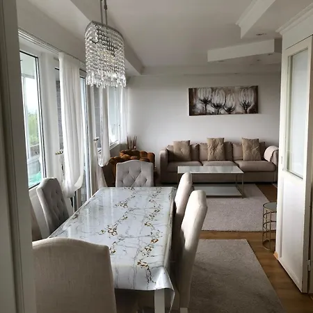 Sjoutsikt I Apartamento *